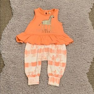 Jessica Simpson - Zebra Outfit 🦓